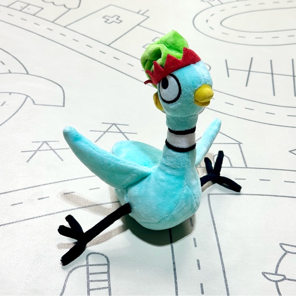 The Pigeon in Holiday Hat - Picture 2 of 5